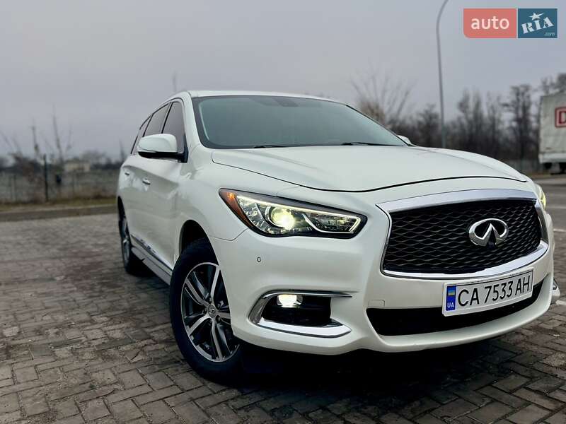 Позашляховик / Кросовер Infiniti QX60 2016 в Черкасах