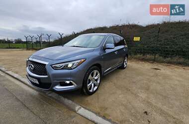 Внедорожник / Кроссовер Infiniti QX60 2016 в 