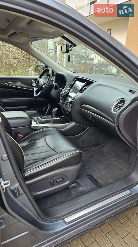 Позашляховик / Кросовер Infiniti QX60 2016 в Полтаві