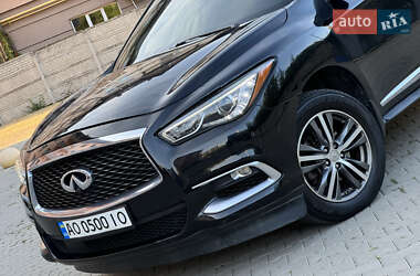 Позашляховик / Кросовер Infiniti QX60 2016 в Ужгороді