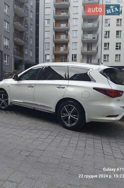 Внедорожник / Кроссовер Infiniti QX60 2019 в 