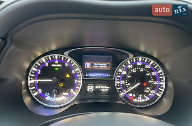 Внедорожник / Кроссовер Infiniti QX60 2013 в 