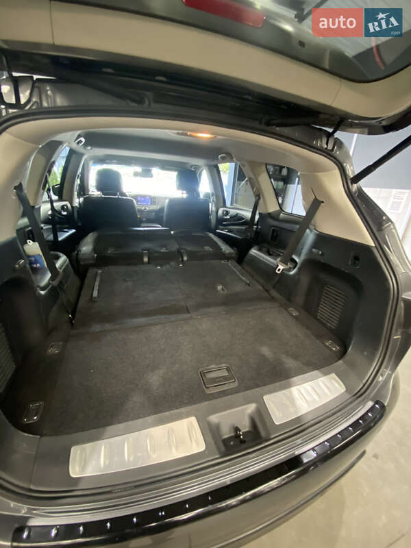 Внедорожник / Кроссовер Infiniti QX60 2014 в Львове