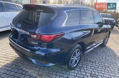 Позашляховик / Кросовер Infiniti QX60 2018 в 