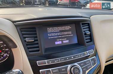 Позашляховик / Кросовер Infiniti QX60 2018 в 