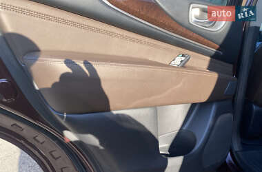 Внедорожник / Кроссовер Infiniti QX60 2014 в 