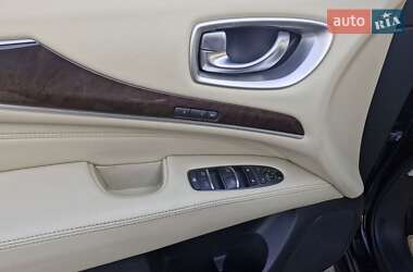 Внедорожник / Кроссовер Infiniti QX60 2016 в Николаеве