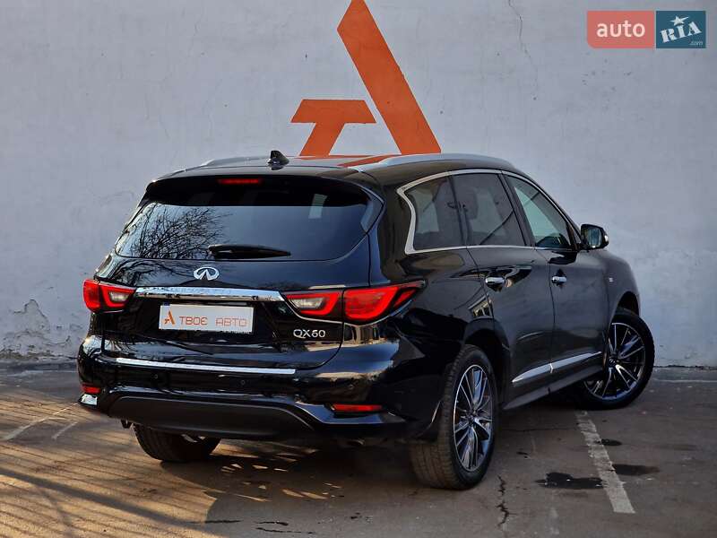 Внедорожник / Кроссовер Infiniti QX60 2018 в Одессе