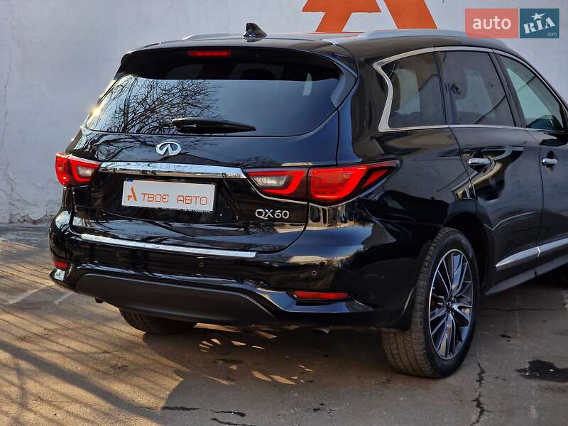 Внедорожник / Кроссовер Infiniti QX60 2018 в Одессе