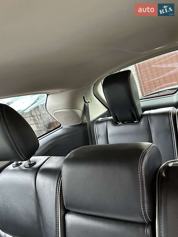 Внедорожник / Кроссовер Infiniti QX60 2016 в Боярке фото 15 Внедорожник / Кроссовер Infiniti QX60 2016 в Боярке