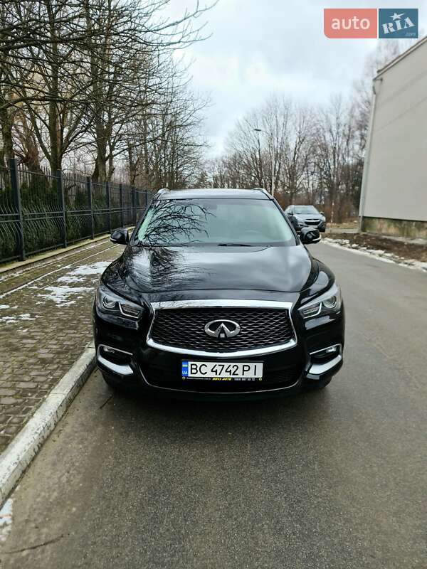 Внедорожник / Кроссовер Infiniti QX60 2016 в Трускавце