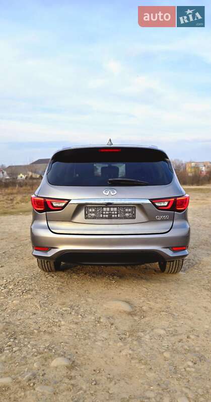 Внедорожник / Кроссовер Infiniti QX60 2019 в Калуше