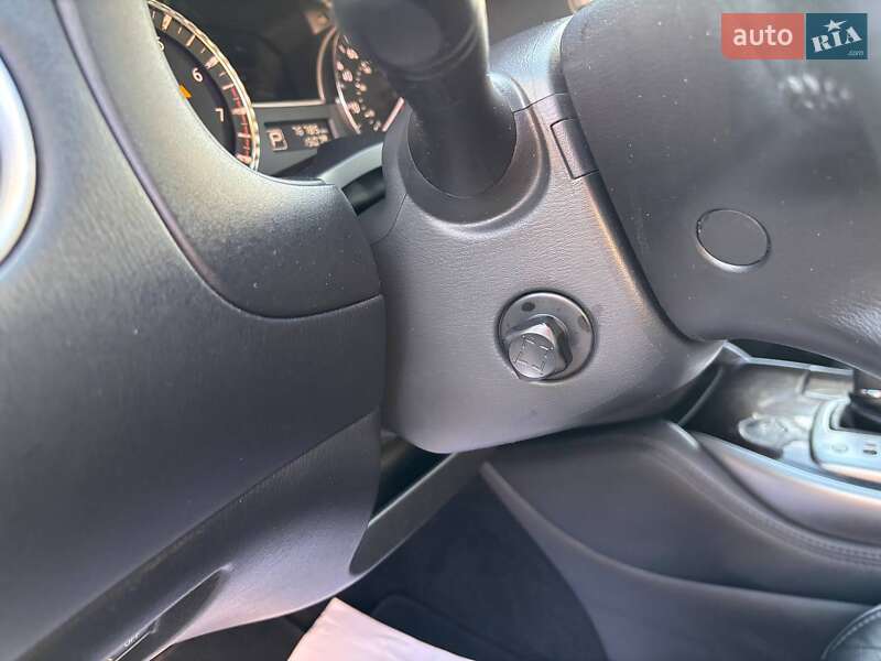 Внедорожник / Кроссовер Infiniti QX60 2014 в Львове