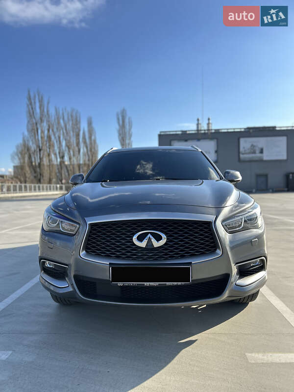 Позашляховик / Кросовер Infiniti QX60 2018 в Києві
