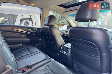 Внедорожник / Кроссовер Infiniti QX60 2015 в 