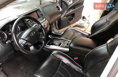 Внедорожник / Кроссовер Infiniti QX60 2016 в 
