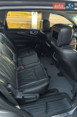 Внедорожник / Кроссовер Infiniti QX60 2015 в 