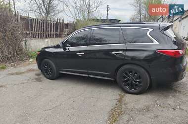 Внедорожник / Кроссовер Infiniti QX60 2015 в 