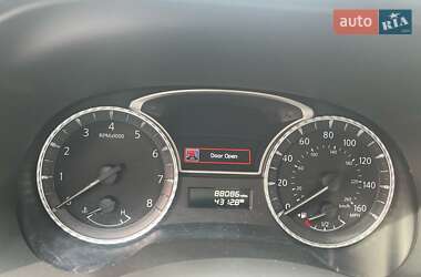 Внедорожник / Кроссовер Infiniti QX60 2017 в 