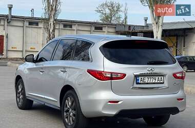 Внедорожник / Кроссовер Infiniti QX60 2015 в 
