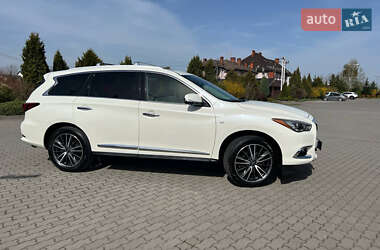 Внедорожник / Кроссовер Infiniti QX60 2019 в 