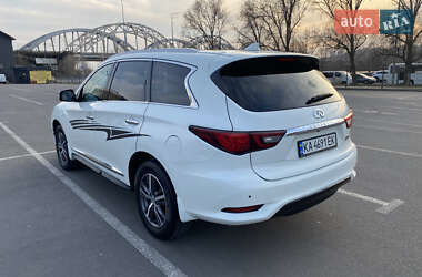 Внедорожник / Кроссовер Infiniti QX60 2016 в 