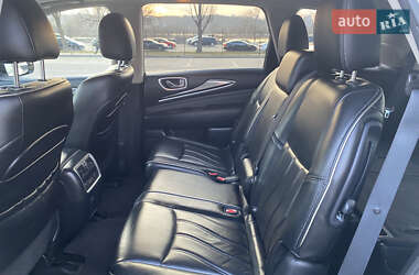Внедорожник / Кроссовер Infiniti QX60 2016 в 