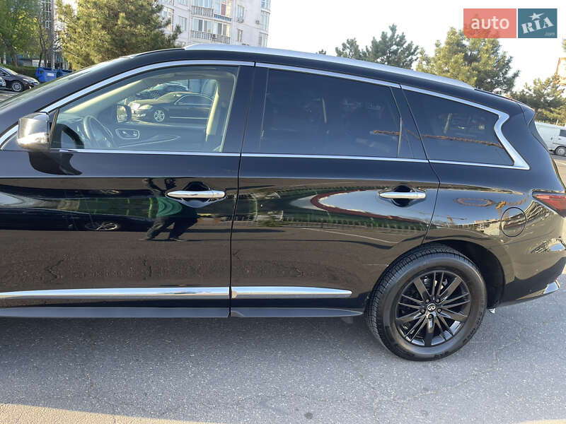 Внедорожник / Кроссовер Infiniti QX60 2018 в Одессе