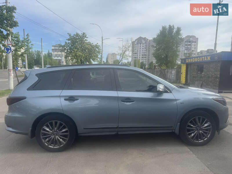 Позашляховик / Кросовер Infiniti QX60 2016 в Києві