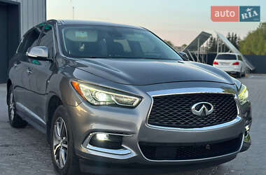 Позашляховик / Кросовер Infiniti QX60 2019 в 