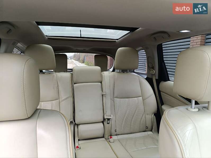Позашляховик / Кросовер Infiniti QX60 2014 в Харкові
