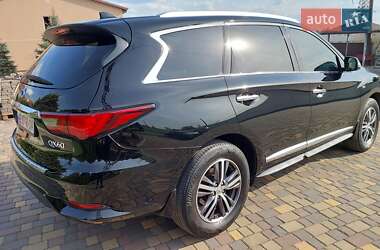 Внедорожник / Кроссовер Infiniti QX60 2018 в 