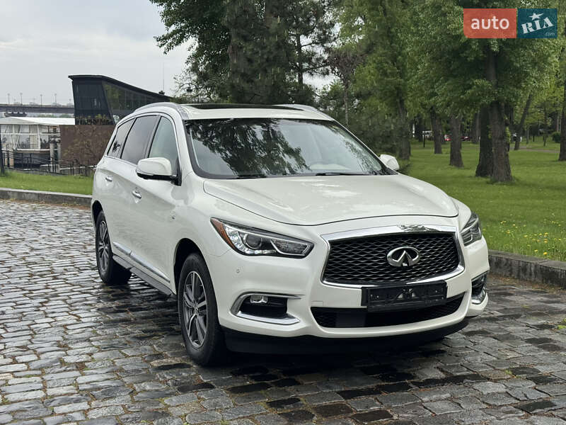 Внедорожник / Кроссовер Infiniti QX60 2018 в Киеве