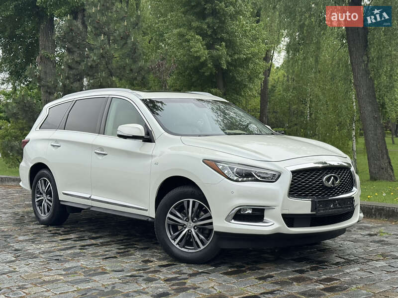 Внедорожник / Кроссовер Infiniti QX60 2018 в Киеве