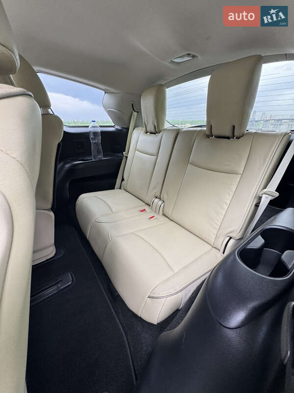 Внедорожник / Кроссовер Infiniti QX60 2018 в Киеве