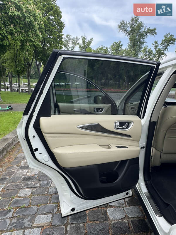 Внедорожник / Кроссовер Infiniti QX60 2018 в Киеве