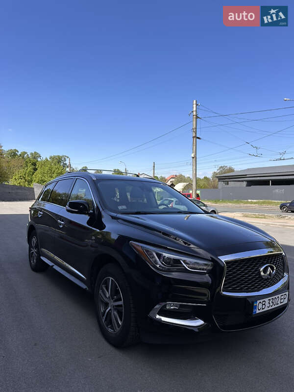 Внедорожник / Кроссовер Infiniti QX60 2018 в Чернигове