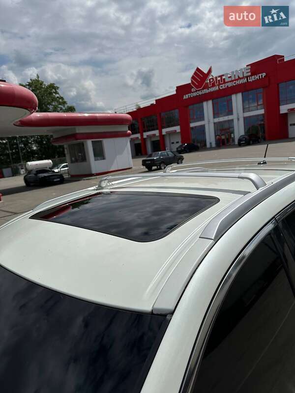 Позашляховик / Кросовер Infiniti QX60 2015 в Дніпрі