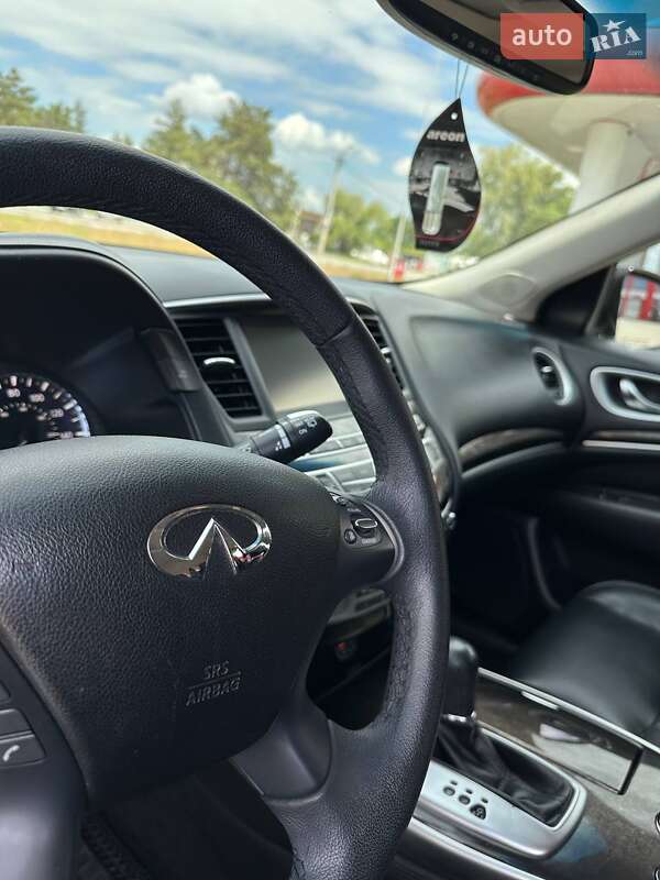 Позашляховик / Кросовер Infiniti QX60 2015 в Дніпрі