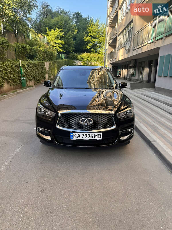 Внедорожник / Кроссовер Infiniti QX60 2019 в Киеве