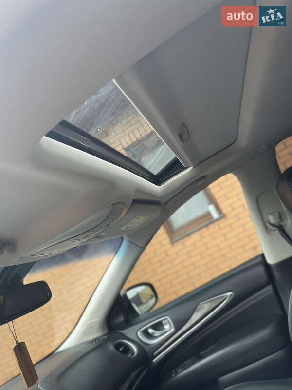 Внедорожник / Кроссовер Infiniti QX60 2015 в Ковеле