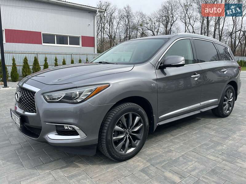 Позашляховик / Кросовер Infiniti QX60 2017 в Луцьку