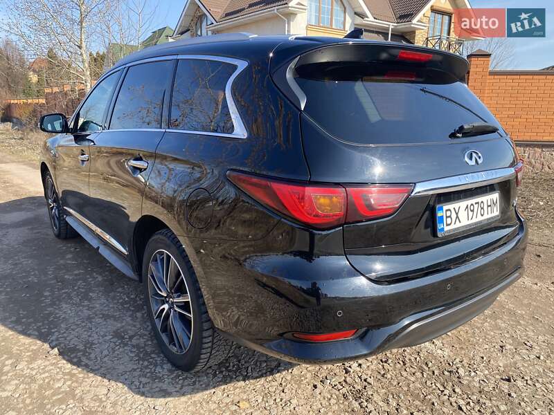 Внедорожник / Кроссовер Infiniti QX60 2018 в Софиевской Борщаговке