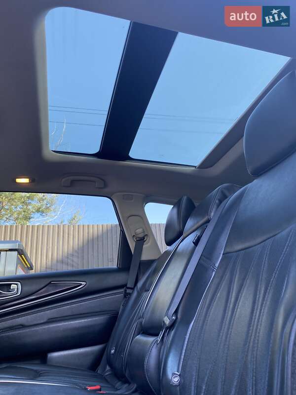 Внедорожник / Кроссовер Infiniti QX60 2018 в Софиевской Борщаговке