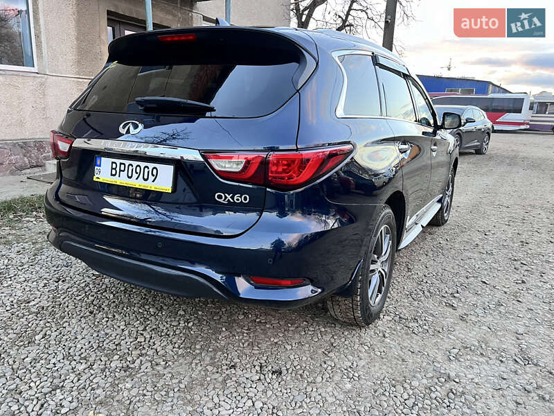 Внедорожник / Кроссовер Infiniti QX60 2017 в Ивано-Франковске
