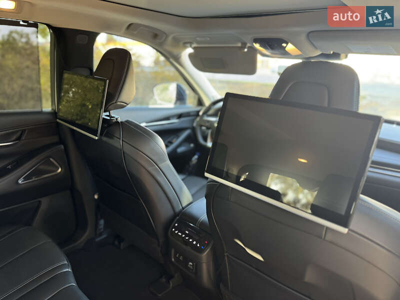 Внедорожник / Кроссовер Infiniti QX60 2022 в Киеве