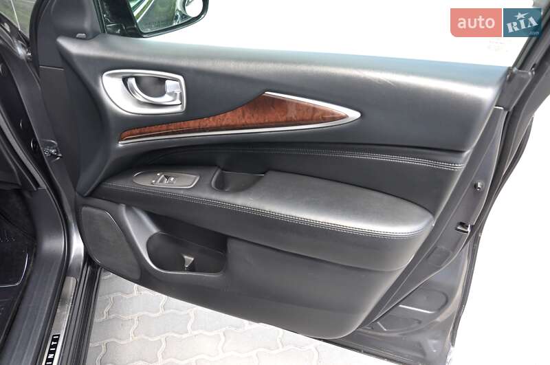 Внедорожник / Кроссовер Infiniti QX60 2014 в Львове