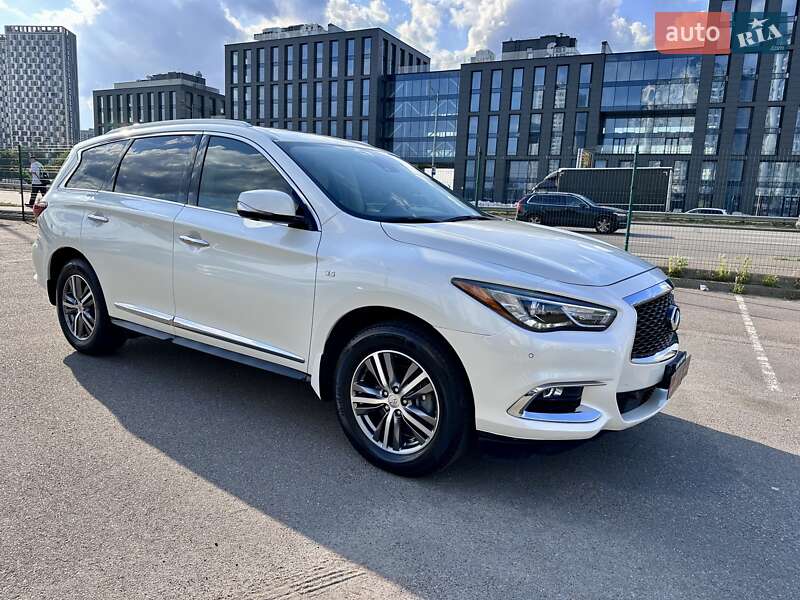 Позашляховик / Кросовер Infiniti QX60 2019 в Києві