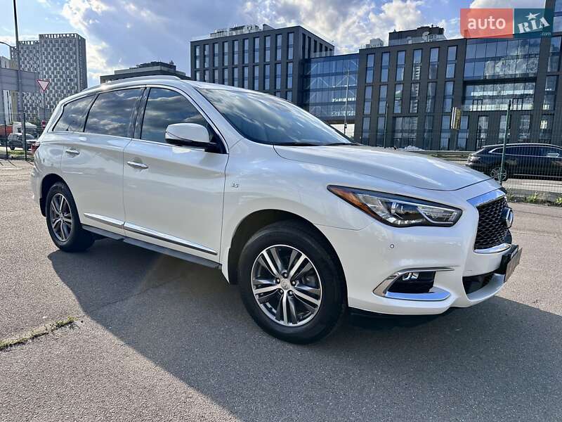 Позашляховик / Кросовер Infiniti QX60 2019 в Києві