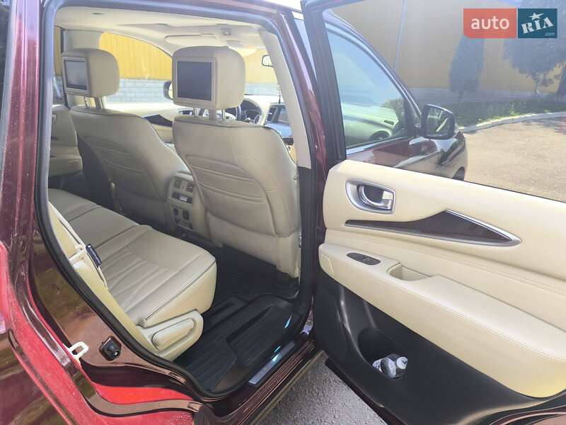 Внедорожник / Кроссовер Infiniti QX60 2019 в Сквире